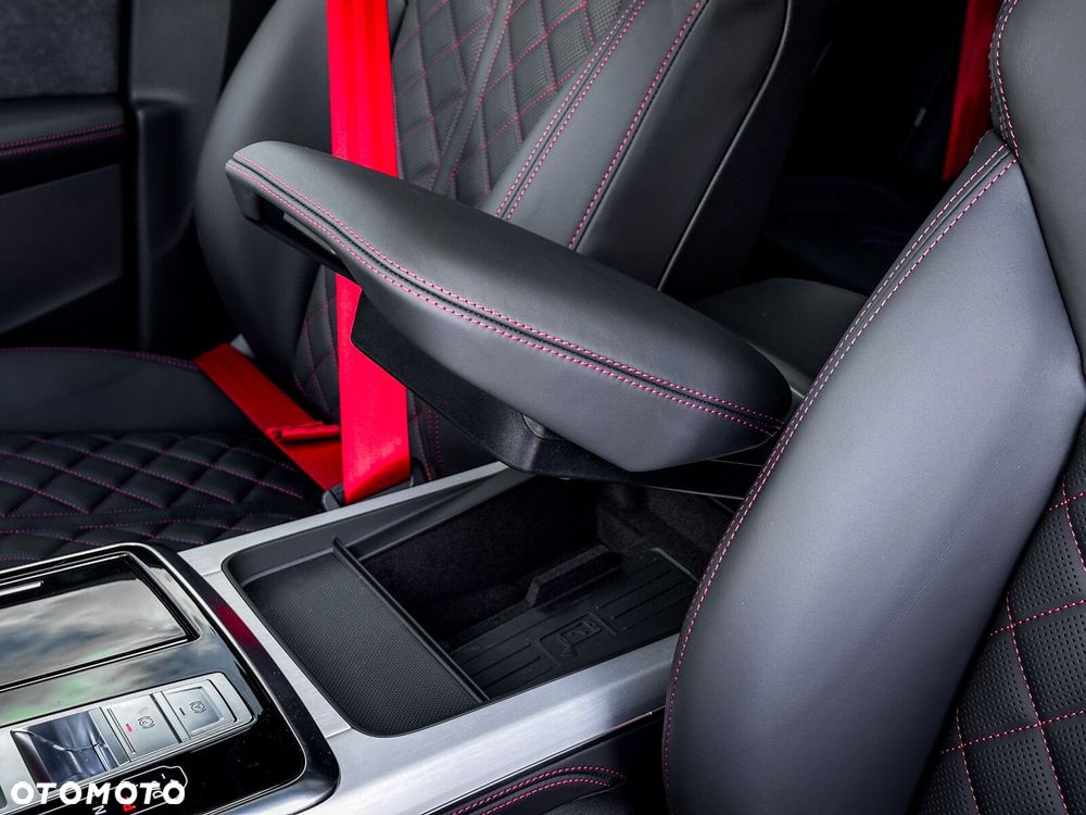 Audi Q8 - 24