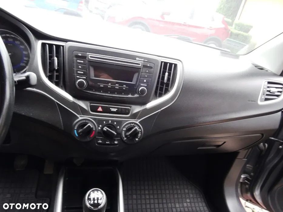 Suzuki Baleno 1.2 Comfort - 23