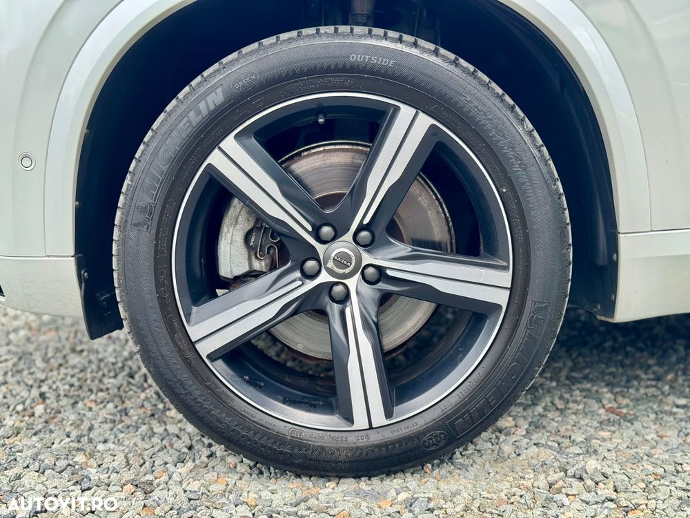 Volvo XC 90 T8 AWD Recharge Geartronic Inscription Edition - 14