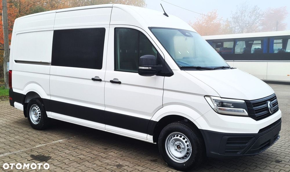 Volkswagen Crafter 35 furgon 140KM 3640 - 9
