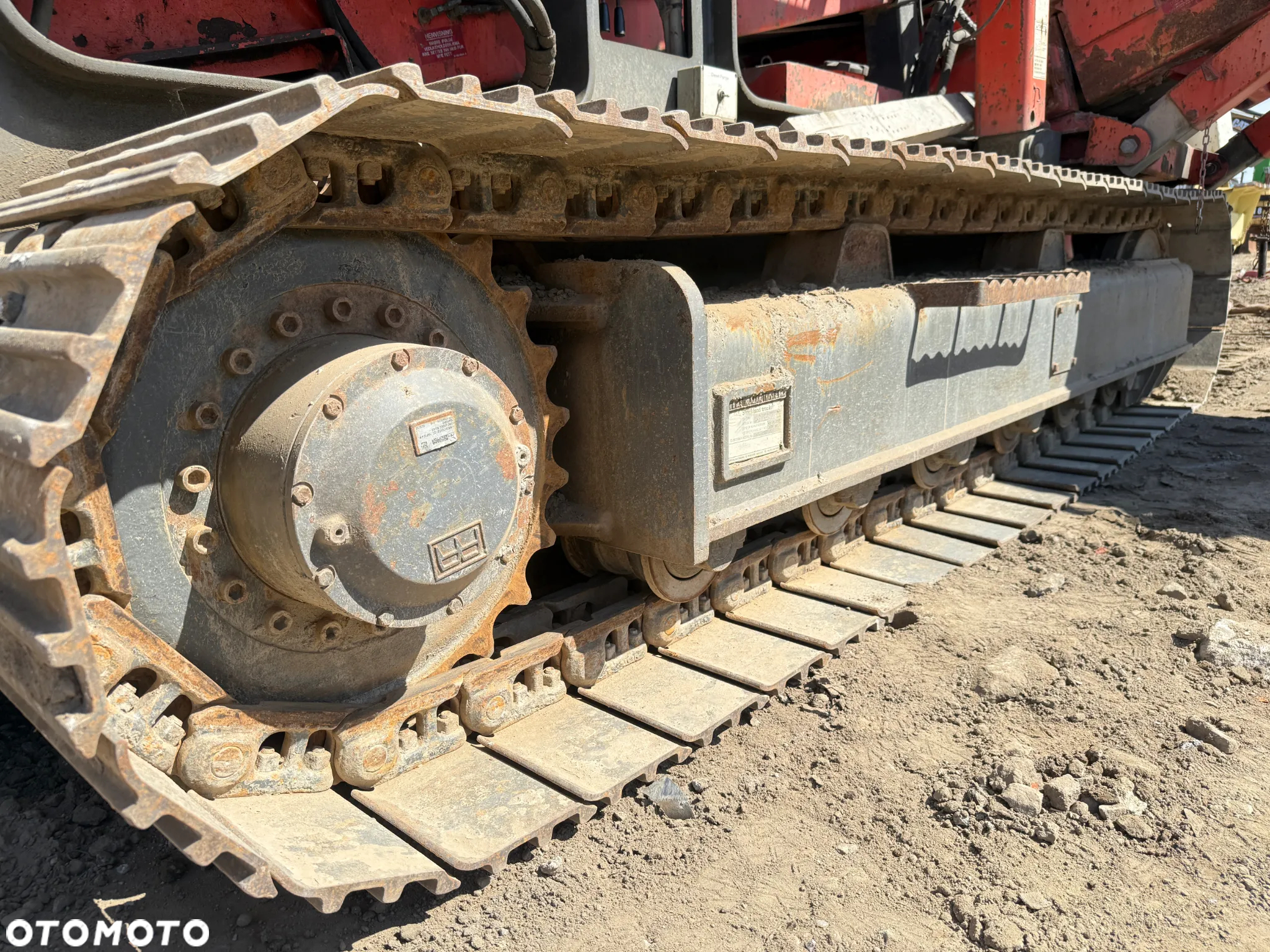 Sandvik QE330 przesiewacz sortownik odgliniacz 3 frakcje, centralne smarowanie 2011 - 17