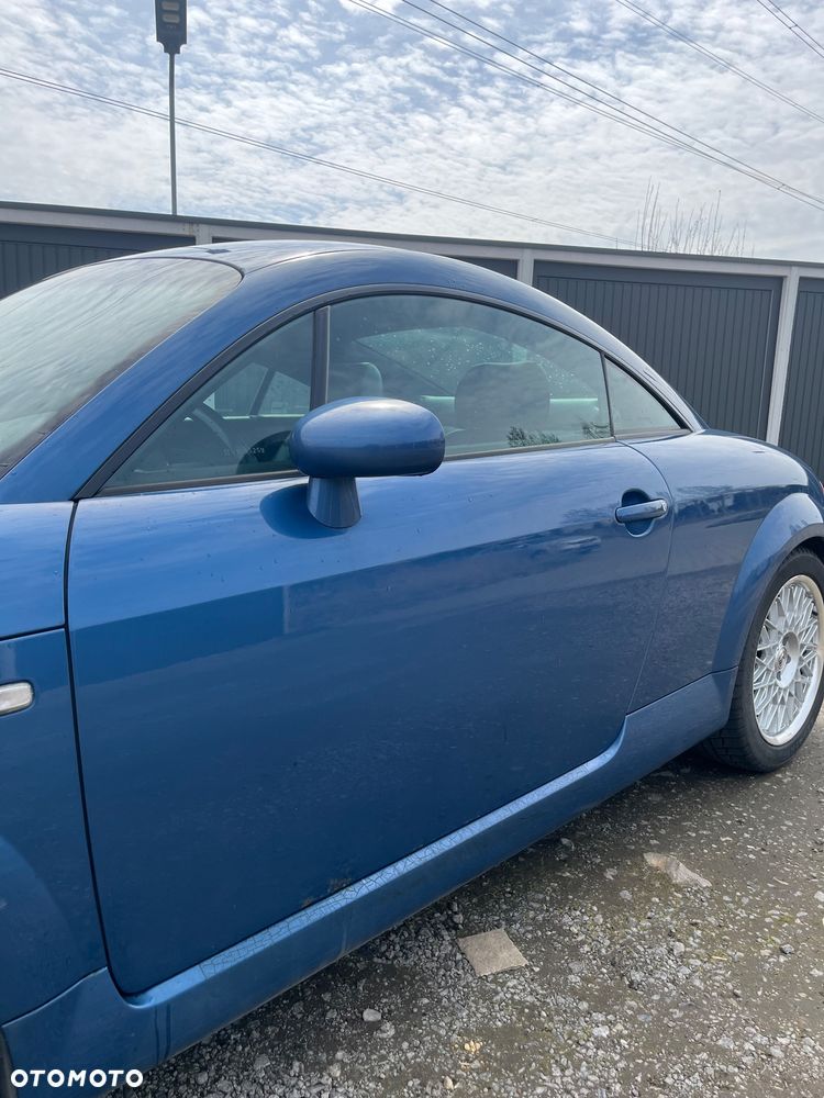 Audi TT Coupé 1.8T - 8