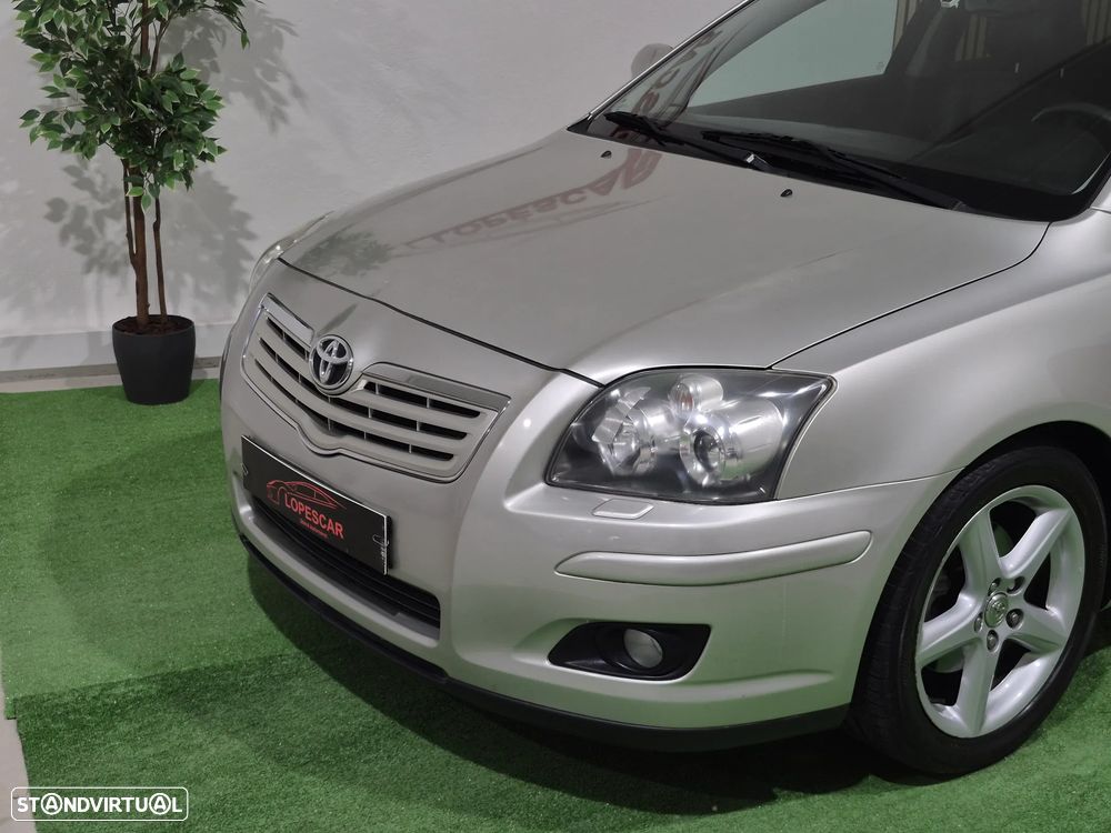 Toyota Avensis SW 2.2 D-4D Sol High P. - 3