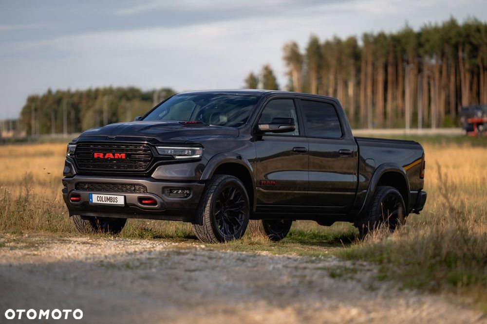 RAM 1500 Crew Cab Shortbed Limited - 29