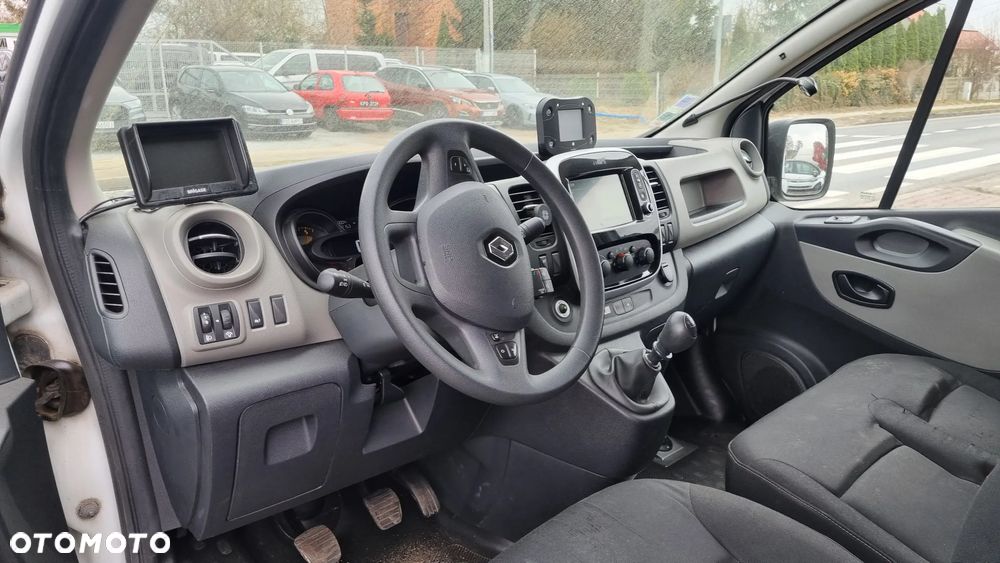 Renault Trafic - 28