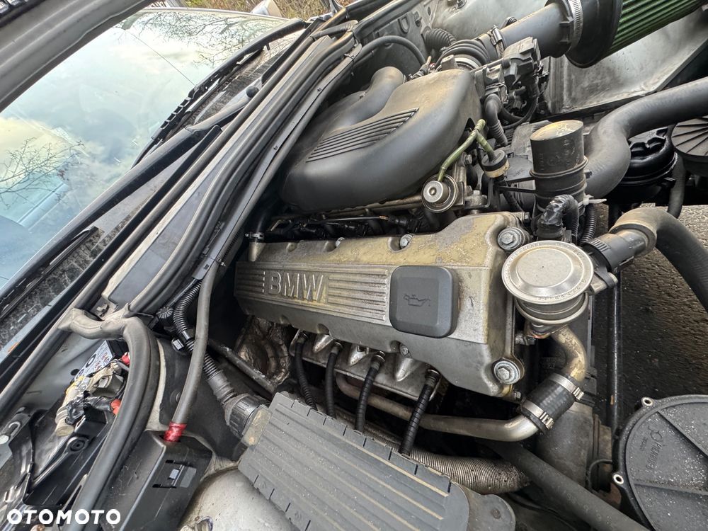 BMW Seria 3 - 22