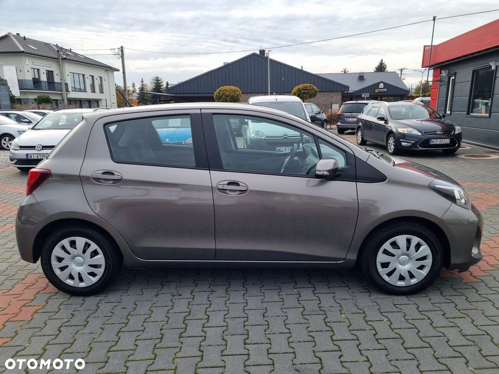 Toyota Yaris - 6