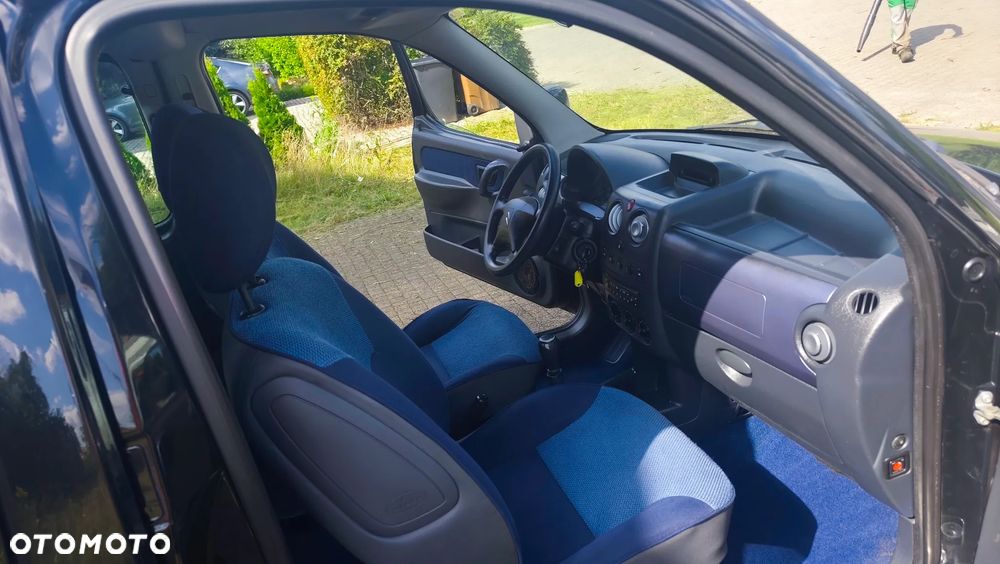 Citroën Berlingo 1.6i Pakiet Plus - 17