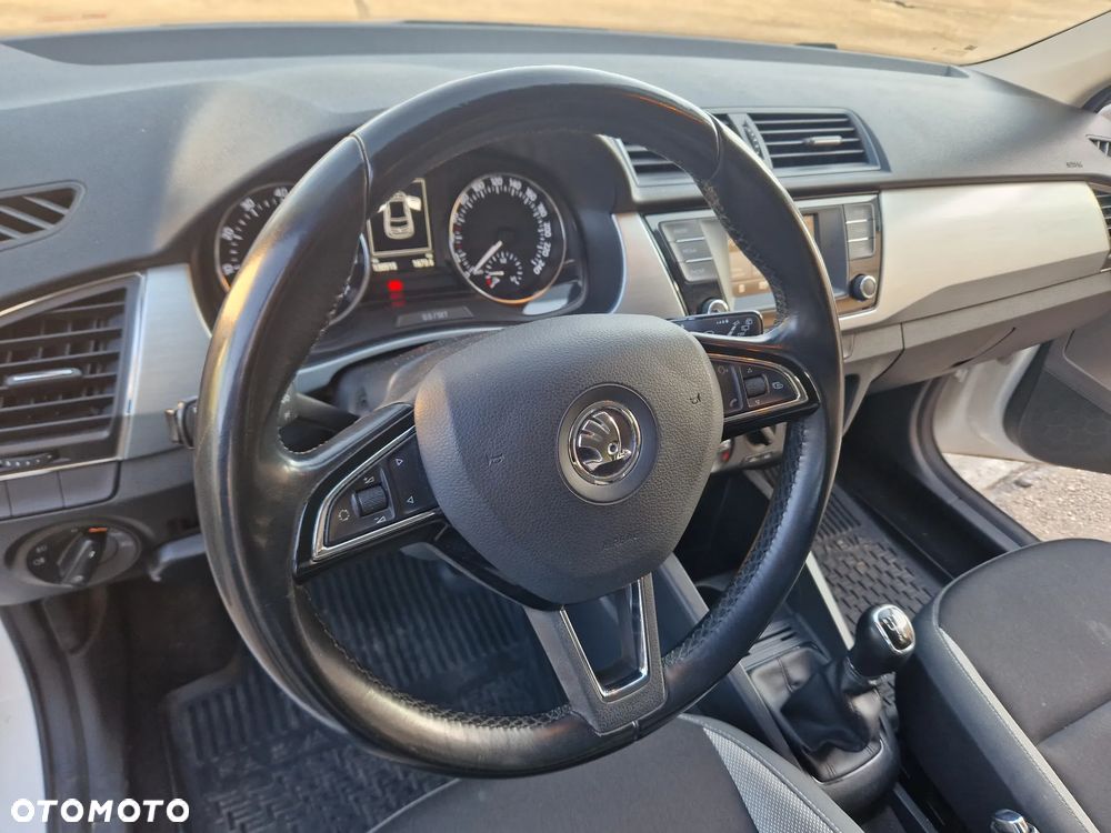 Skoda Fabia 1.2 TSI Ambition - 9