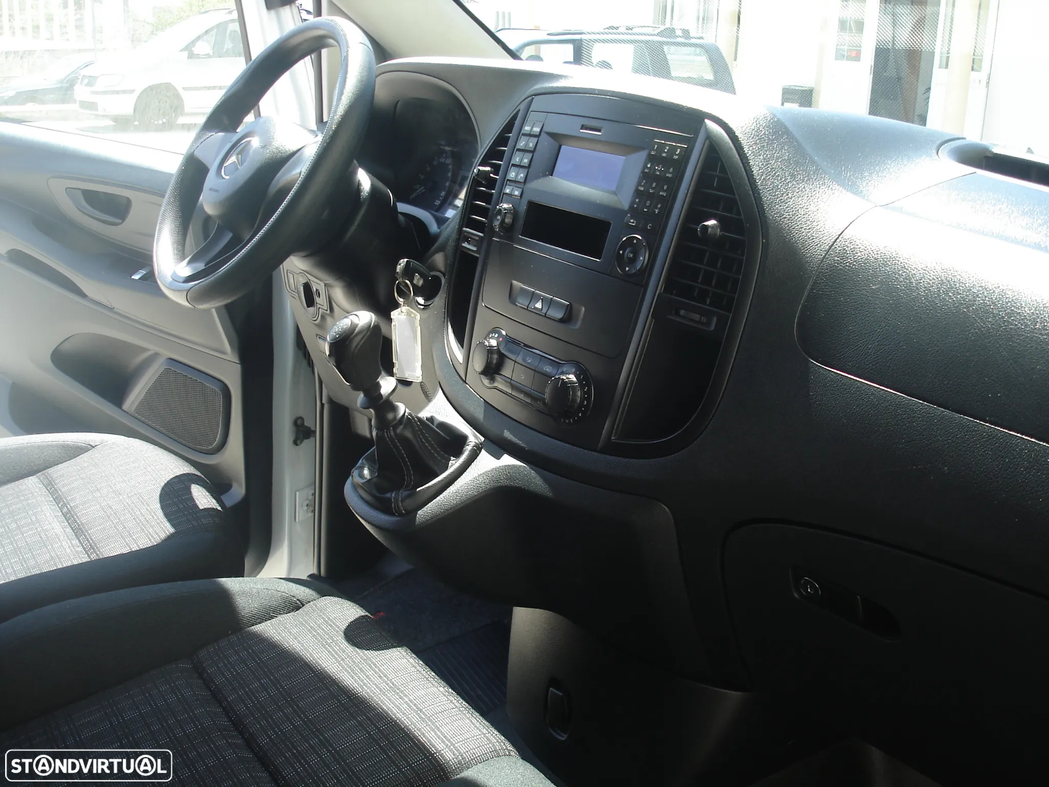 Mercedes-Benz vito - 16