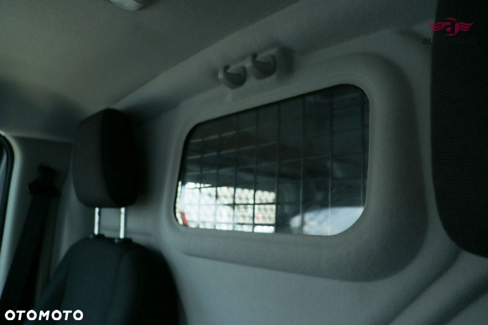 Ford Transit Custom - 32