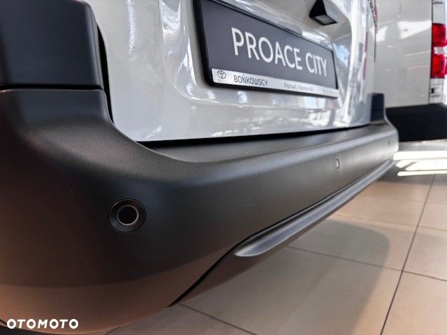 Toyota CITY - 9