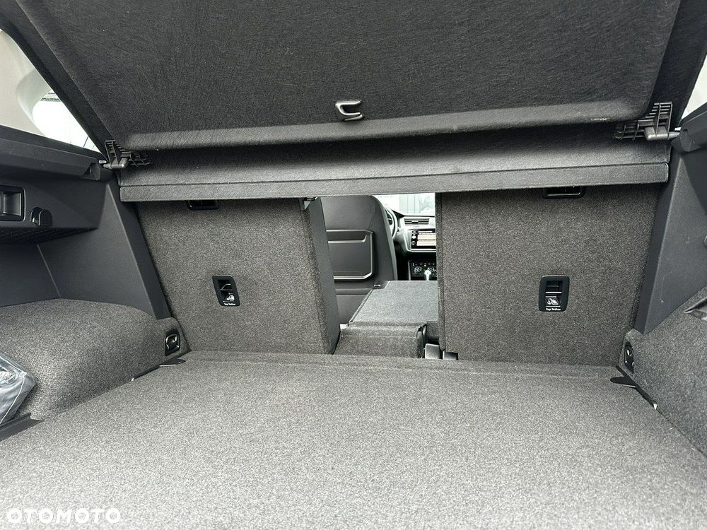 Volkswagen Tiguan 2.0 TDI SCR 4MOTION DSG Highline - 32