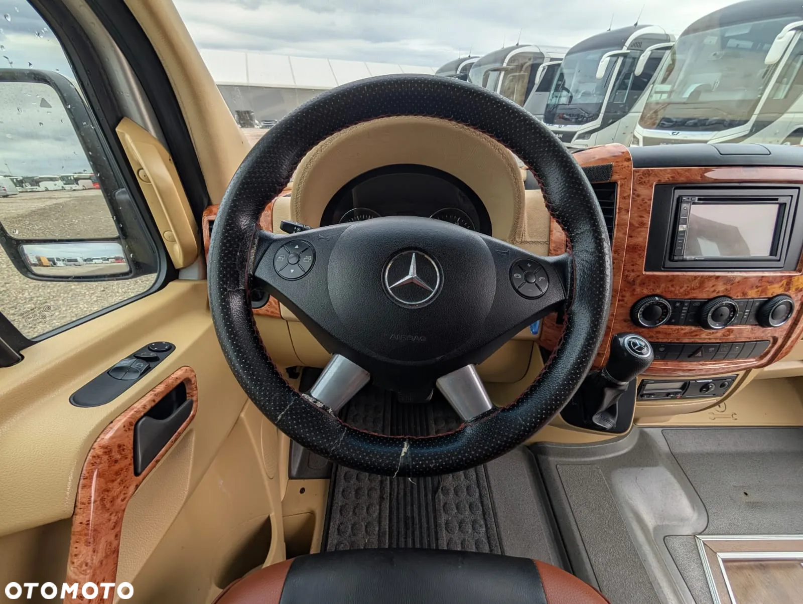 Mercedes-Benz Sprinter 519 - 16