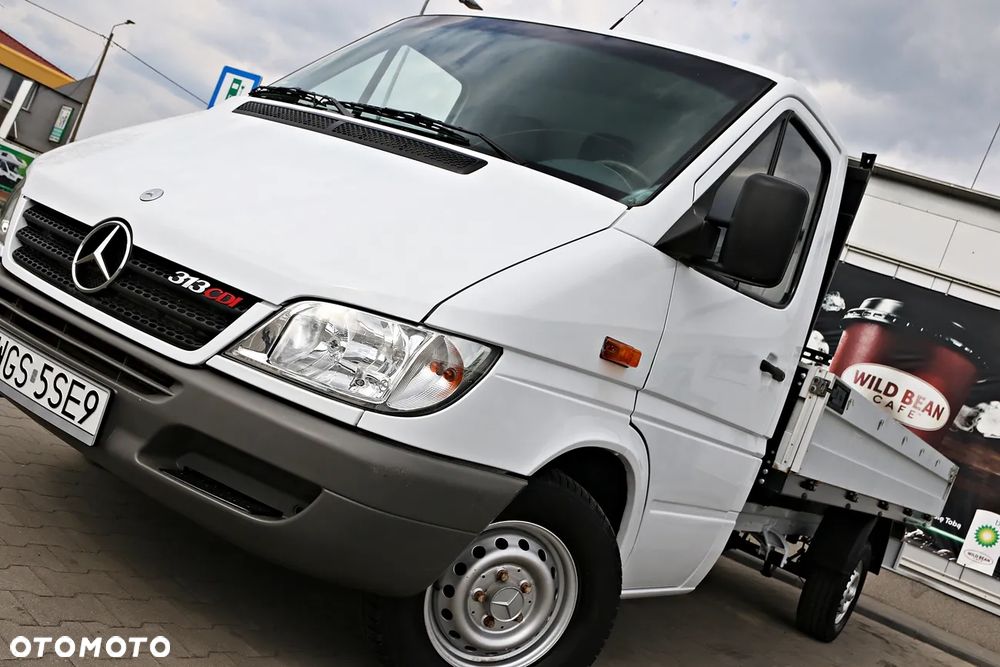 Mercedes-Benz Sprinter - 1