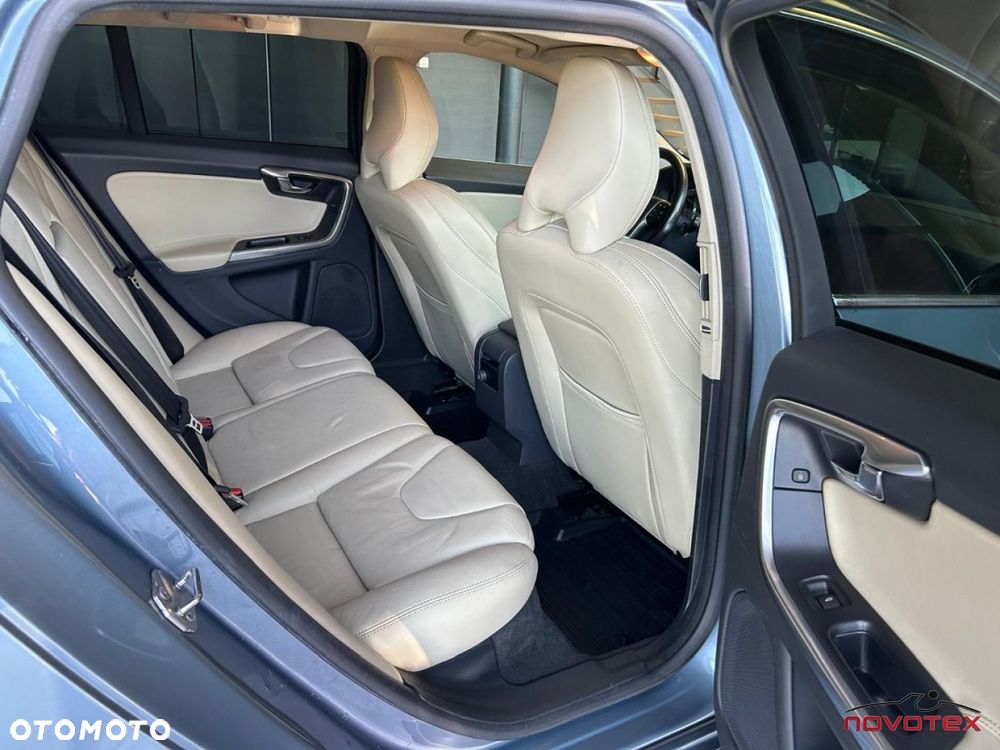 Volvo V60 D2 Drive-E Summum - 20