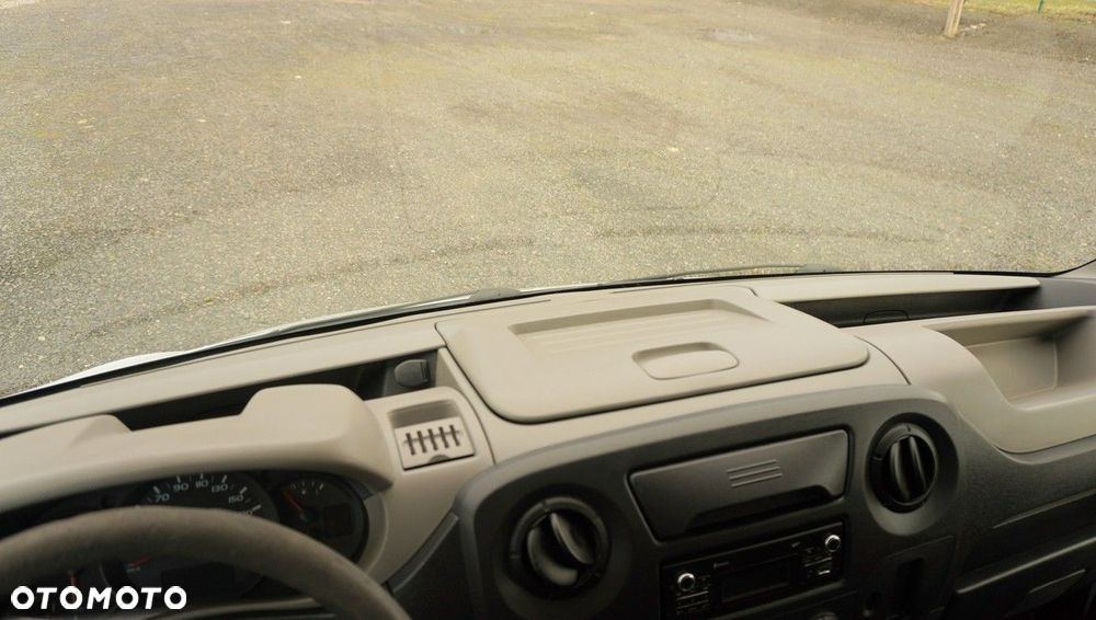 Renault Master - 24