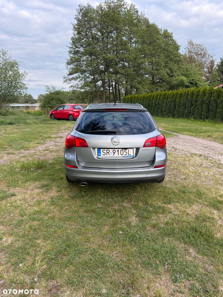 Opel Astra - 4