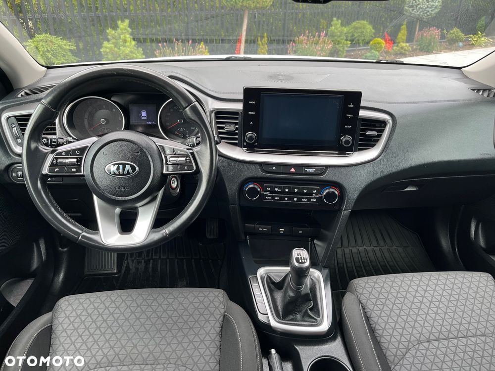 Kia Ceed 1.6 CRDi SCR L Business Line - 9