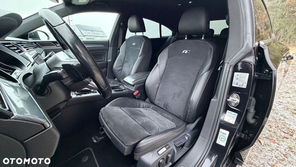 Volkswagen Arteon 2.0 TDI SCR 4Motion DSG R-Line - 12