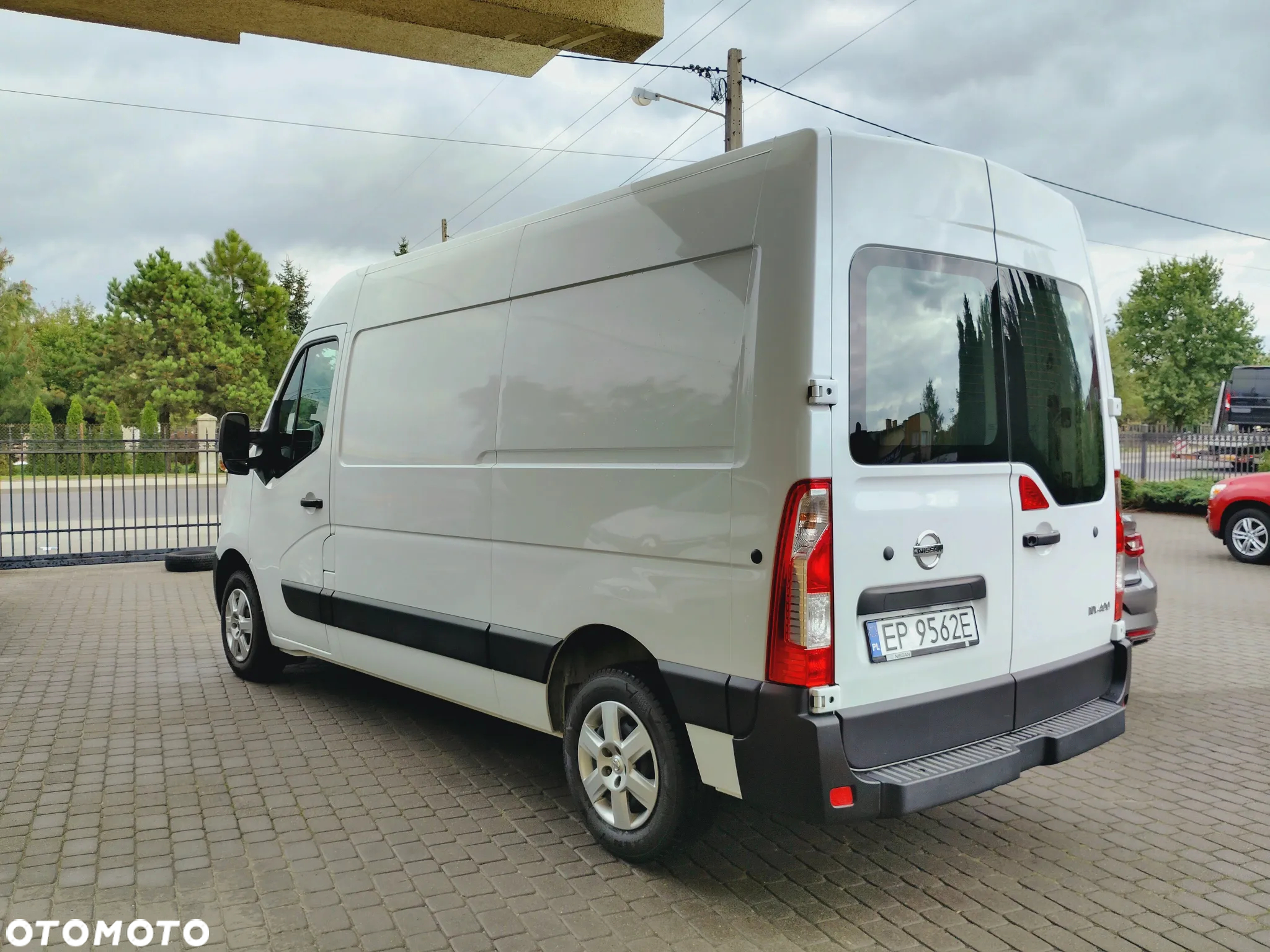 Nissan NV400 - 6