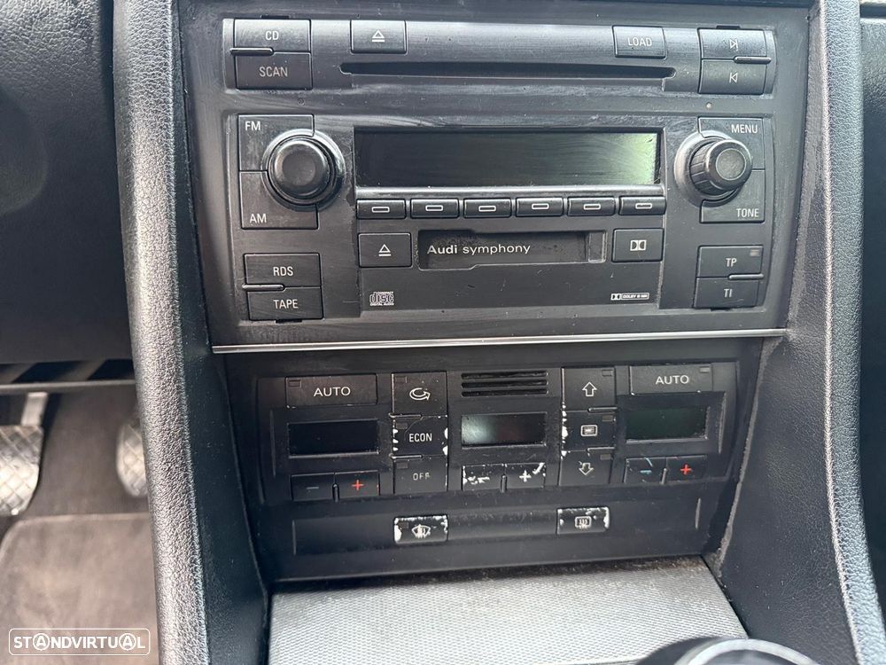 Audi A4 Avant 2.5 TDI quattro S-line - 9