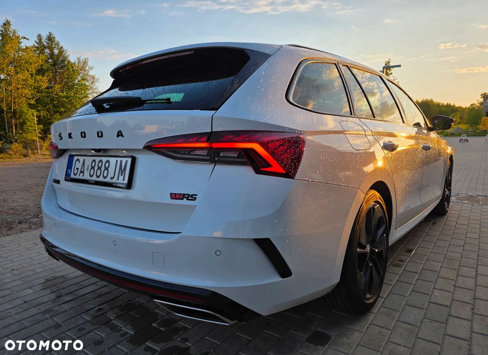 Skoda Octavia 2.0 TSI RS 245 DSG - 8