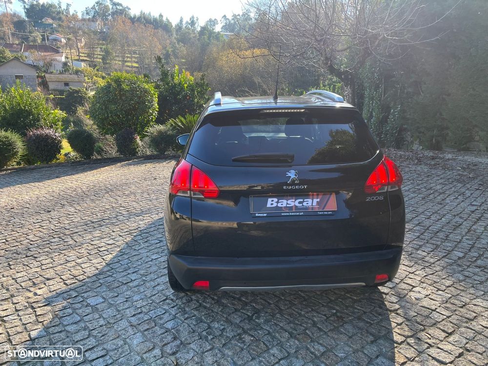 Peugeot 2008 1.2 PureTech Style - 5