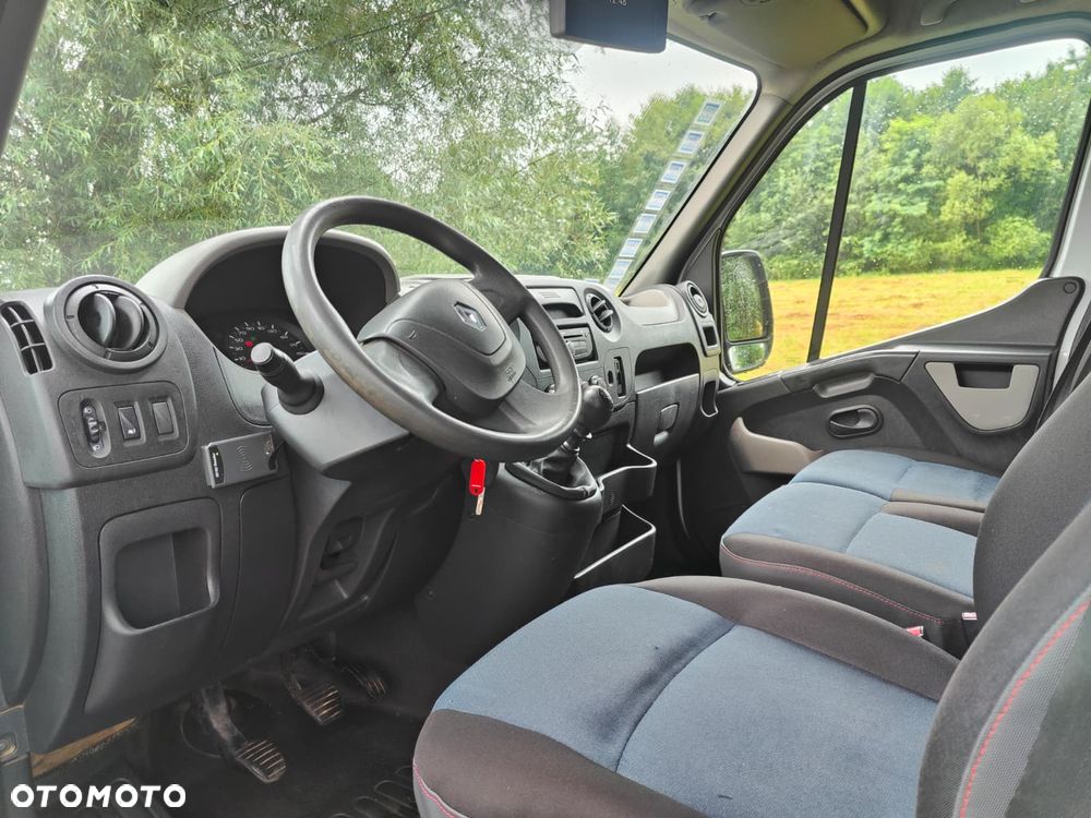Renault Master - 11
