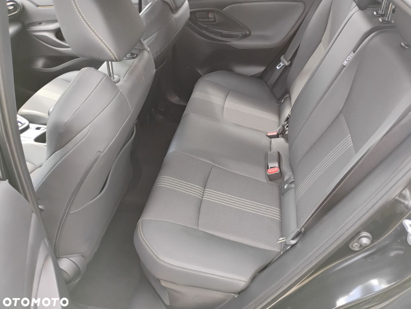 Toyota Yaris Cross - 20