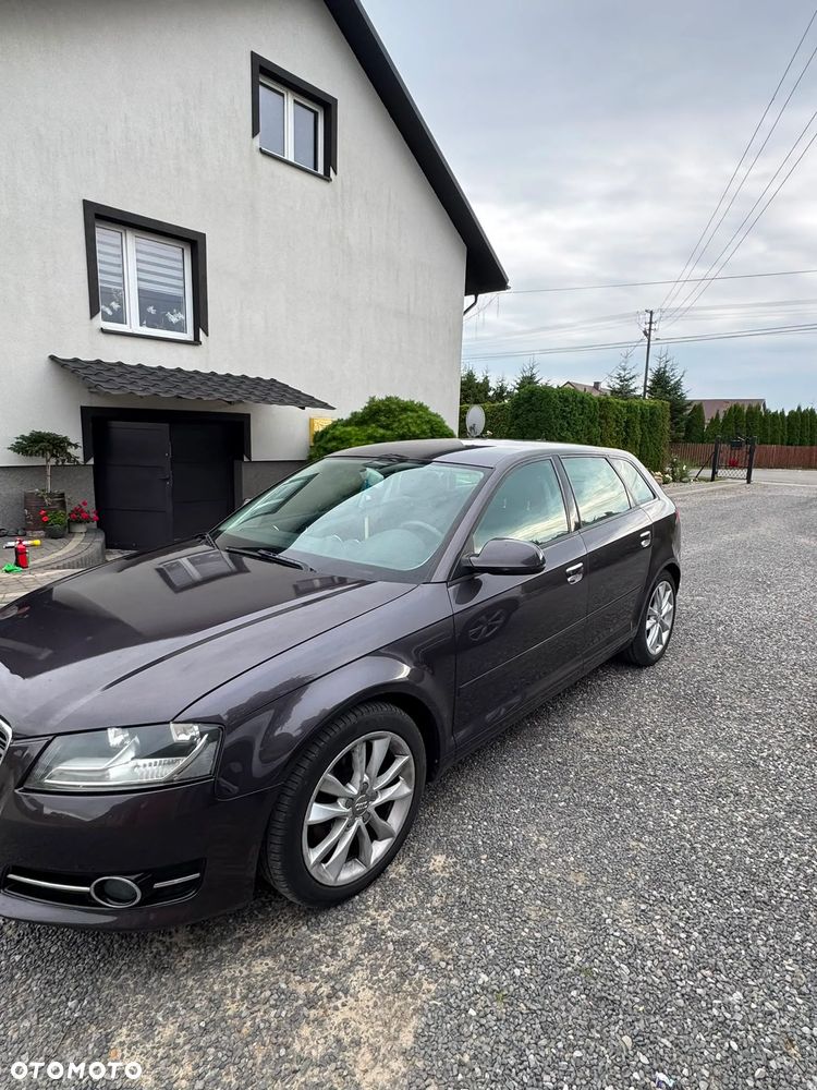 Audi A3 Sportback 2.0 TDI DPF Ambiente - 3