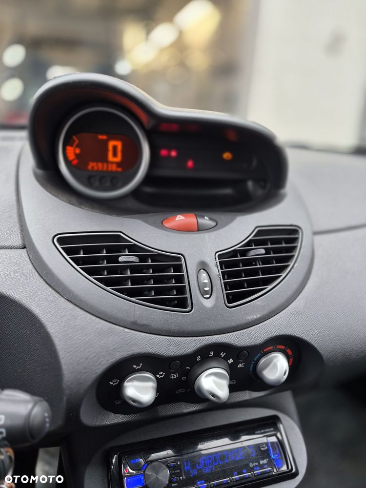 Renault Twingo - 6