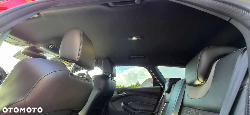 Ford Focus 2.0 EcoBoost ST-2 - 29