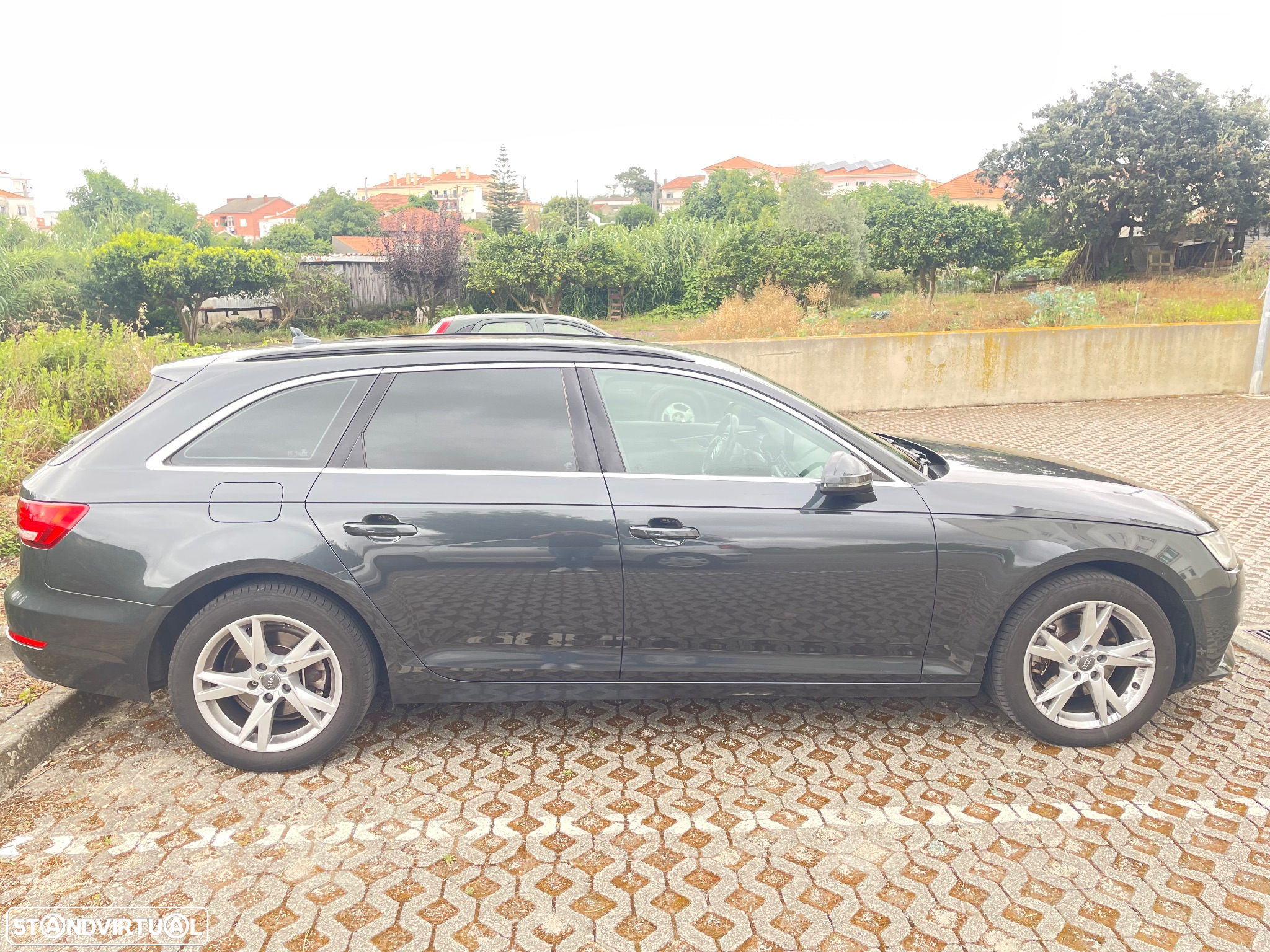 Audi A4 Avant 2.0 TDI Advance - 7