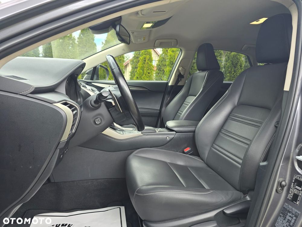 Lexus NX 300h Prestige AWD - 27
