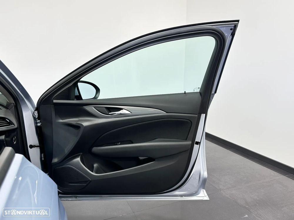 Opel Insignia Sports Tourer 1.5 D Business Edition - 38