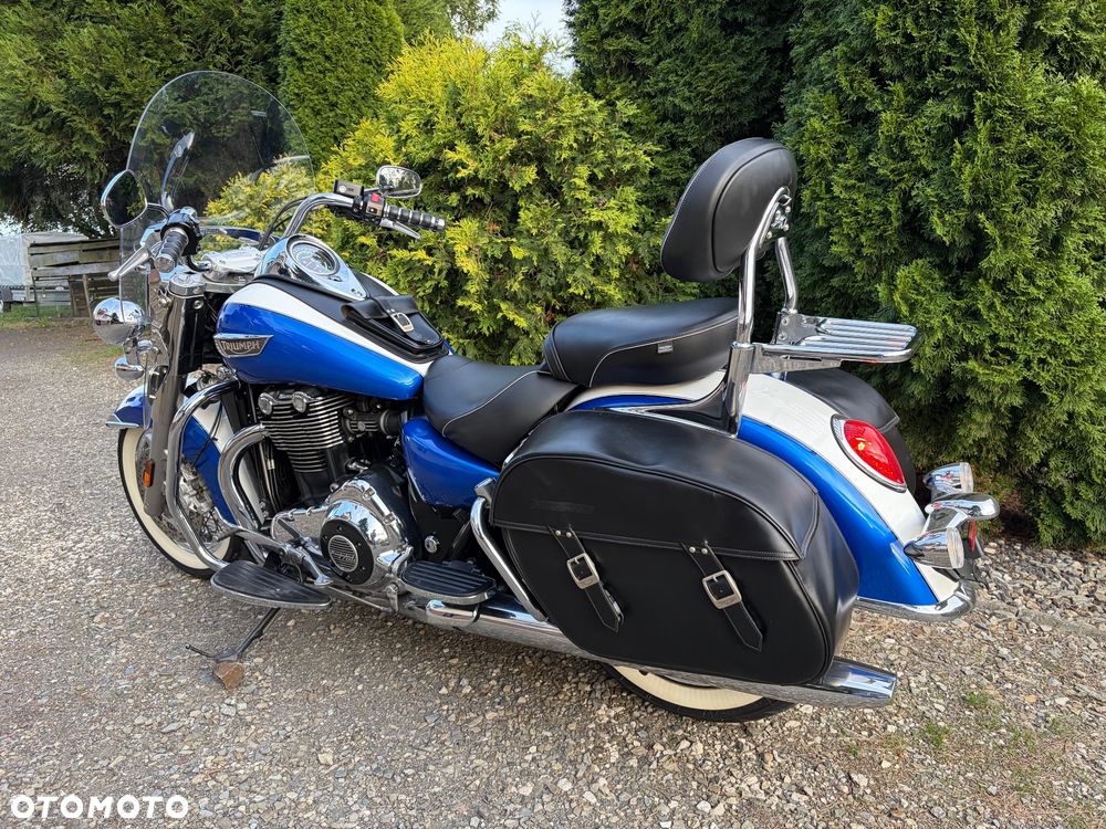 Triumph Thunderbird - 4