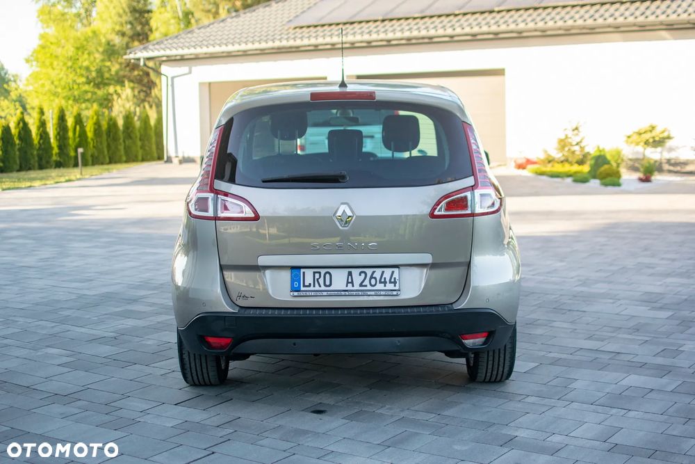 Renault Scenic - 17
