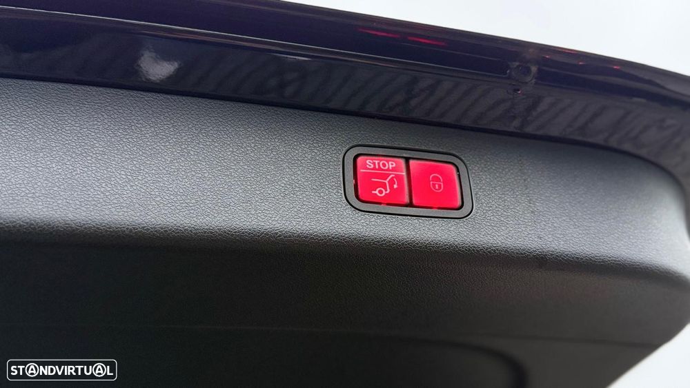 Mercedes-Benz E 300 9G-TRONIC AMG Line - 26