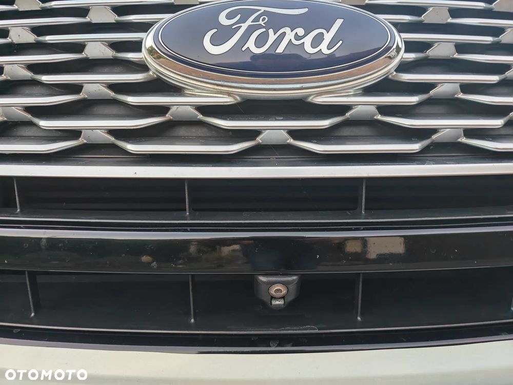 Ford Explorer - 7