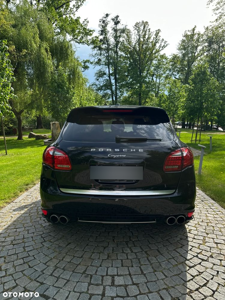 Porsche Cayenne - 15