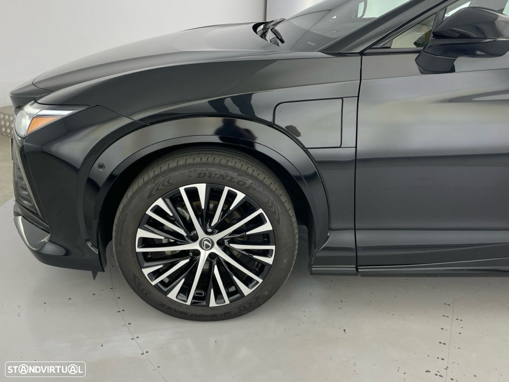 Lexus RZ 450e Executive Plus - 20