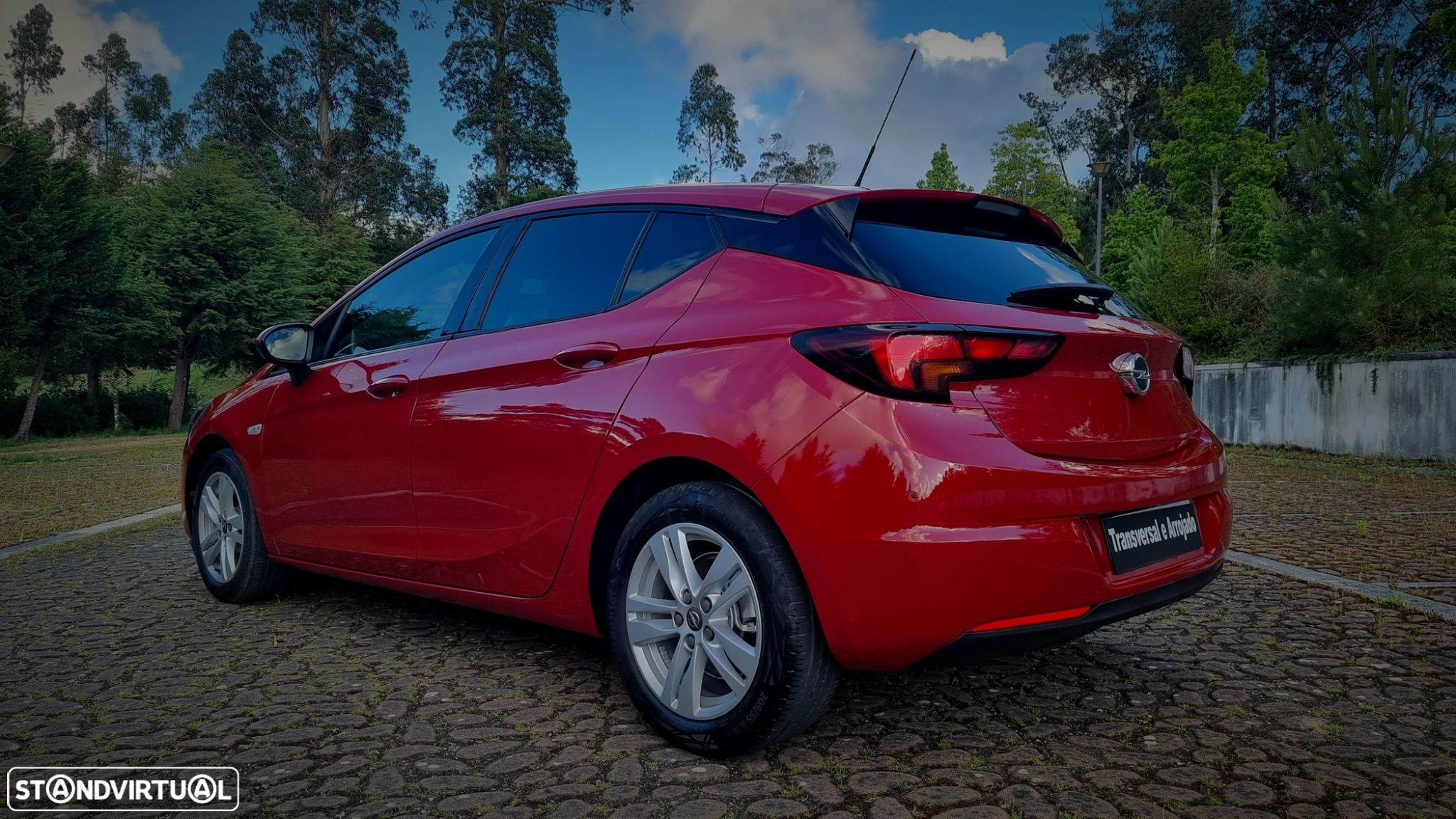 Opel Astra 1.2 T GS Line S/S - 20