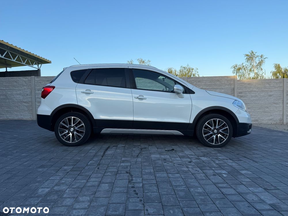 Suzuki SX4 S-Cross - 4