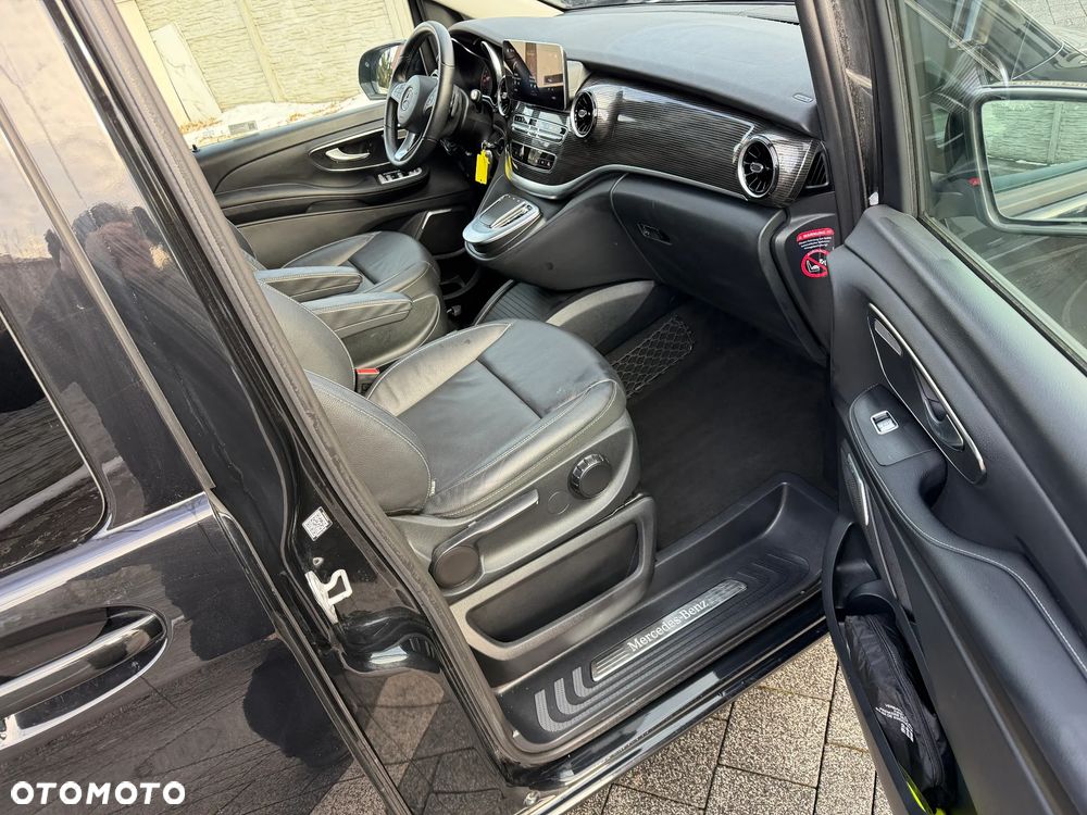 Mercedes-Benz Klasa V 300 d Extralang 9G-TRONIC Avantgarde - 21