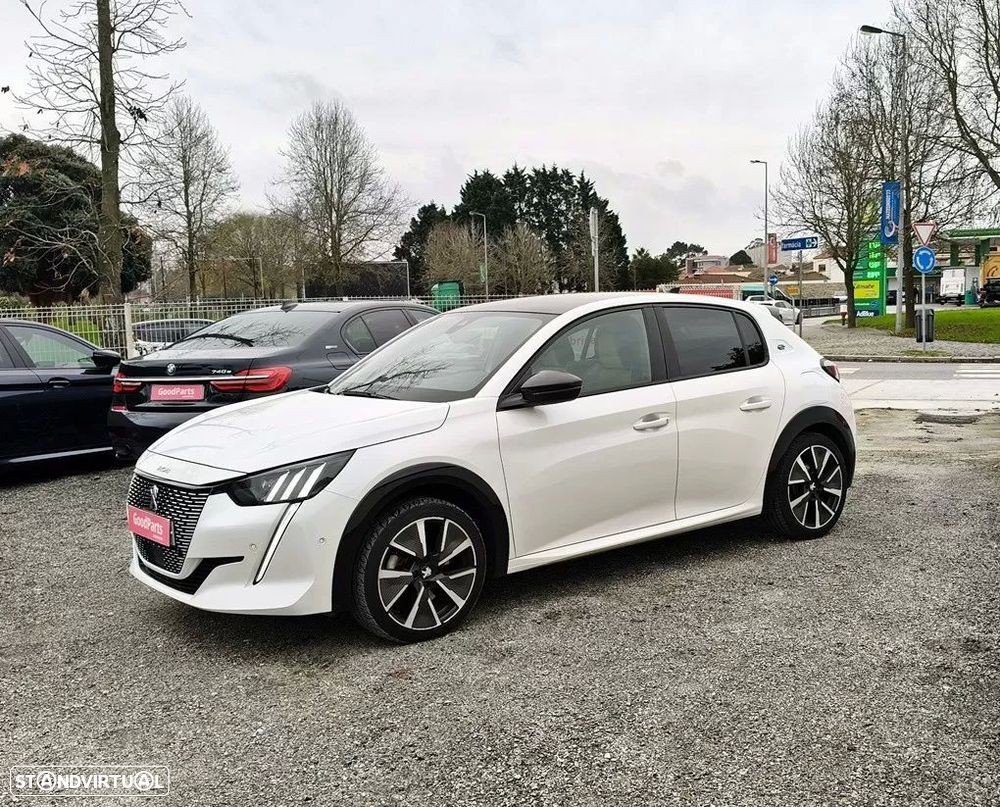 Peugeot e-208 50 kWh GT Pack - 6