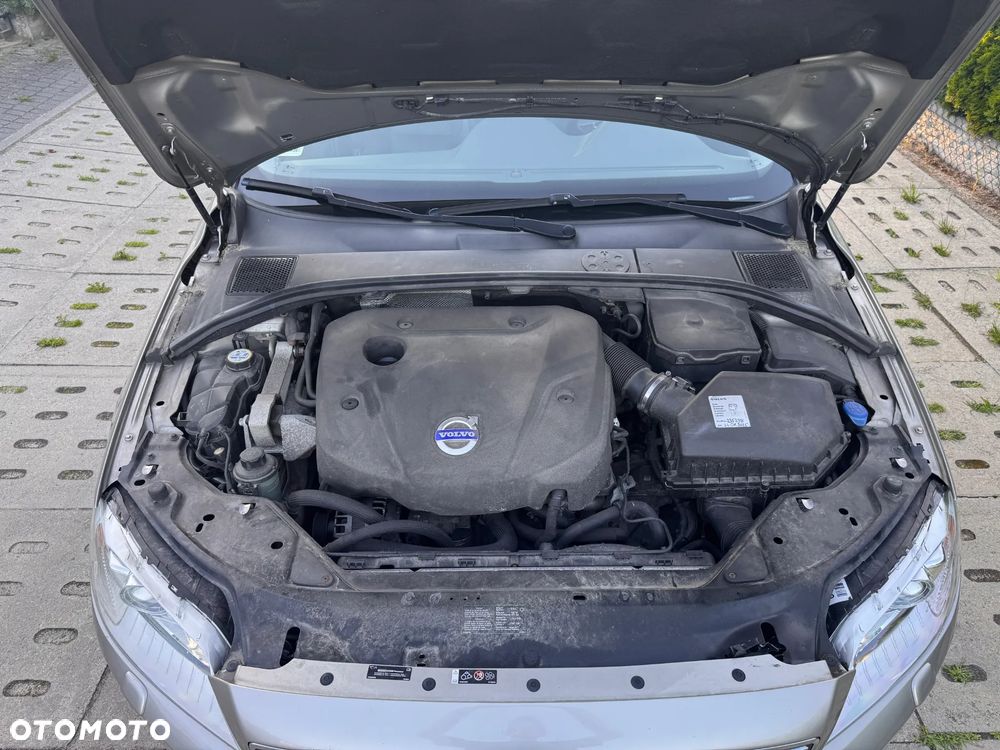 Volvo V70 D4 Drive-E Momentum - 33