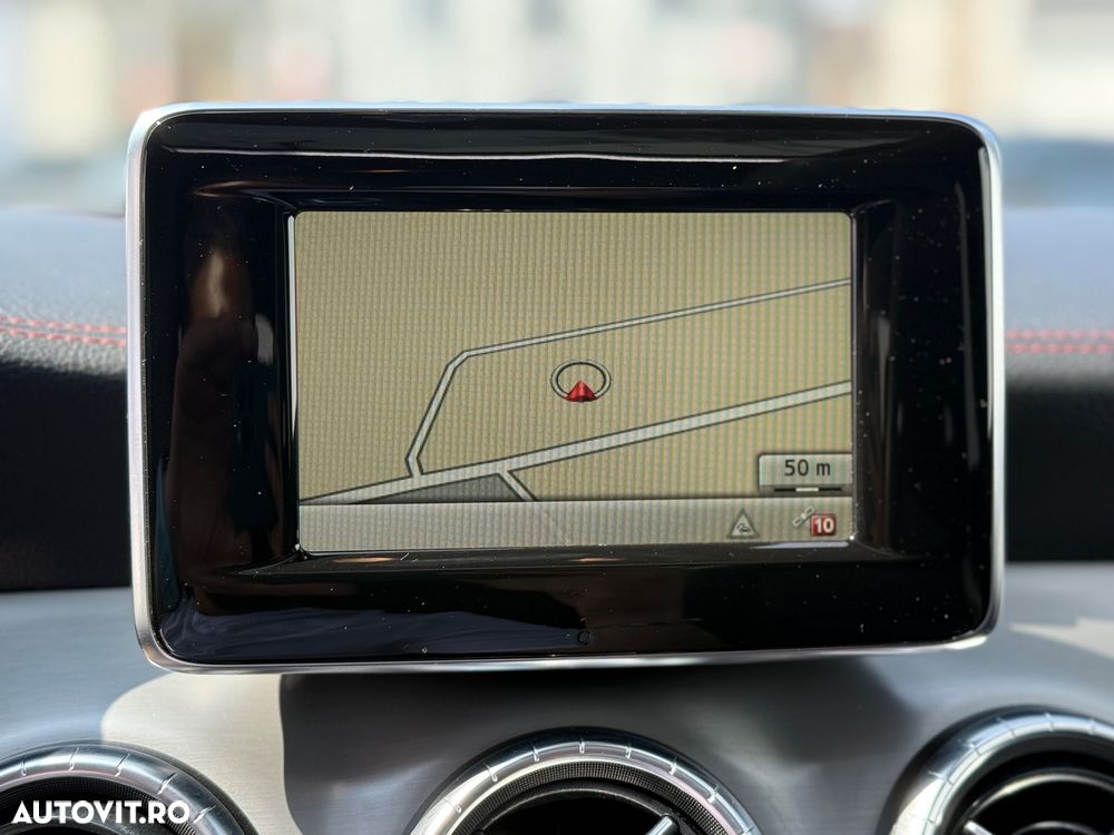 Mercedes-Benz CLA 200 CDI 7G-DCT - 15