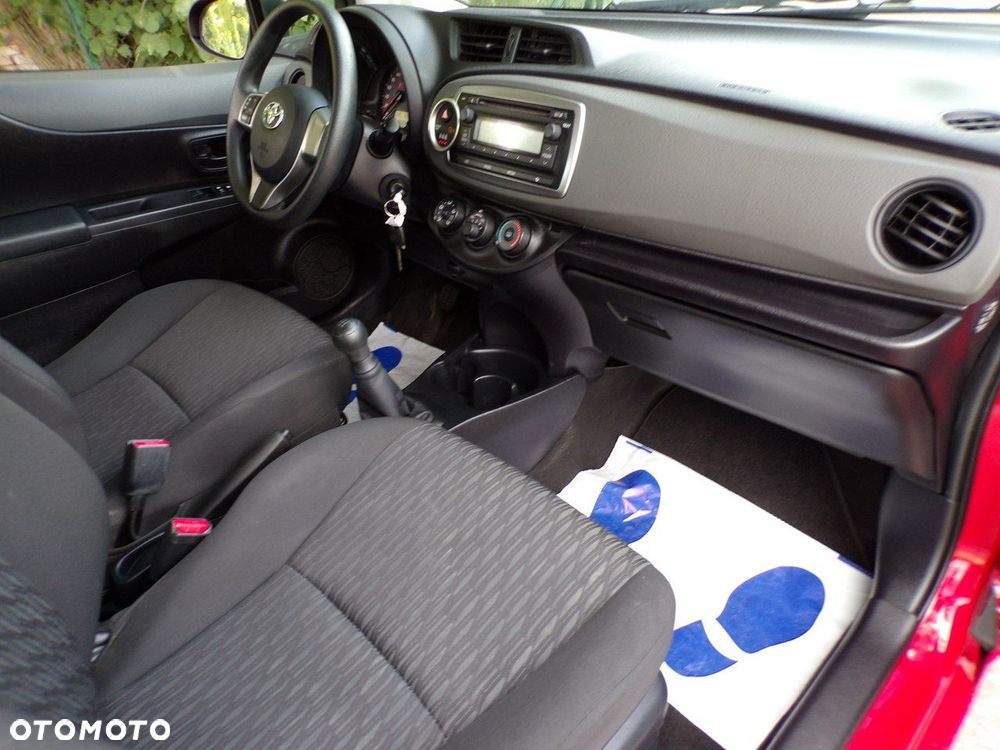 Toyota Yaris - 21