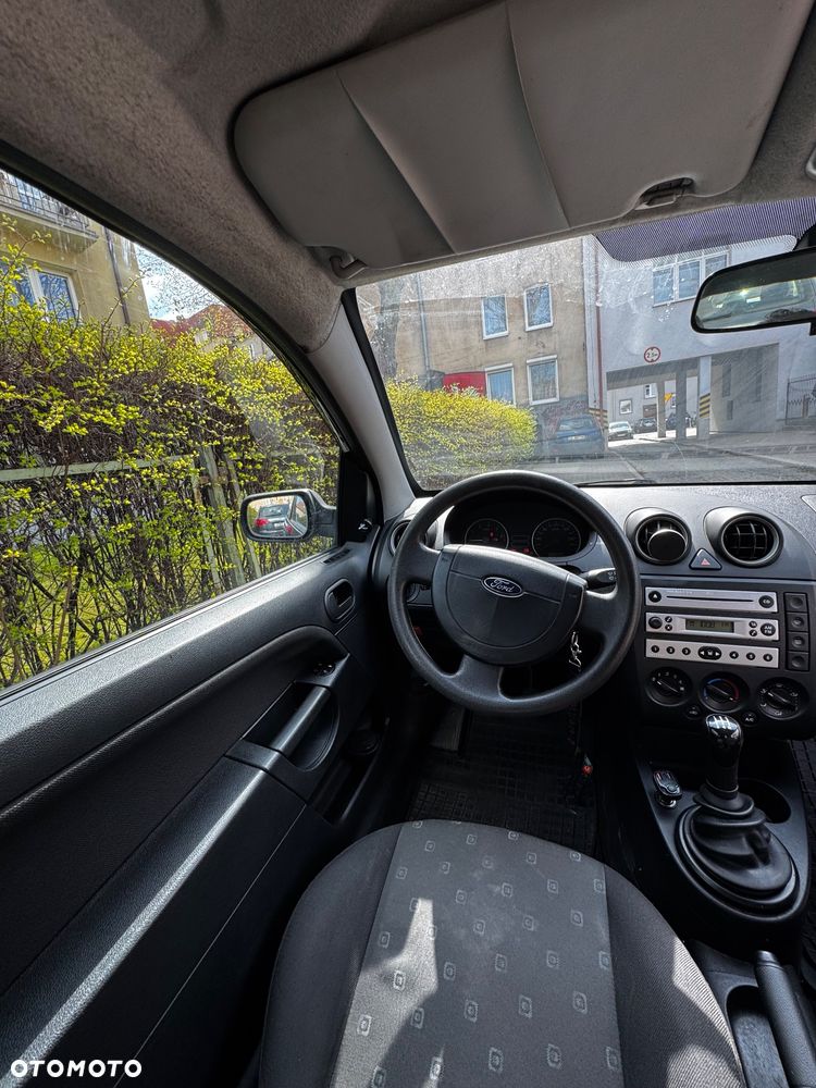 Ford Fiesta 1.4 TDCI - 7